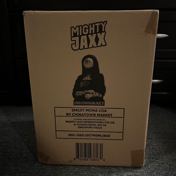 CHINATOWN MARKET x MIGHTY JAXX Smiley Mona Lisa Vinyl Collectible Art Toy NIB - Picture 2 of 15